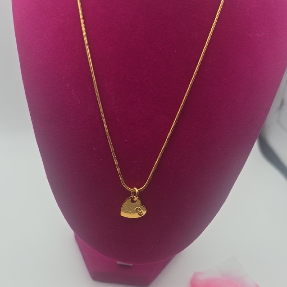 Christian Dior Elegant Gold Plated Heart Pendant Necklace (EUC)✨️ - Picture 2 of 7